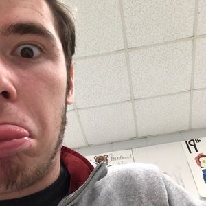 Meet your Posher, Alex